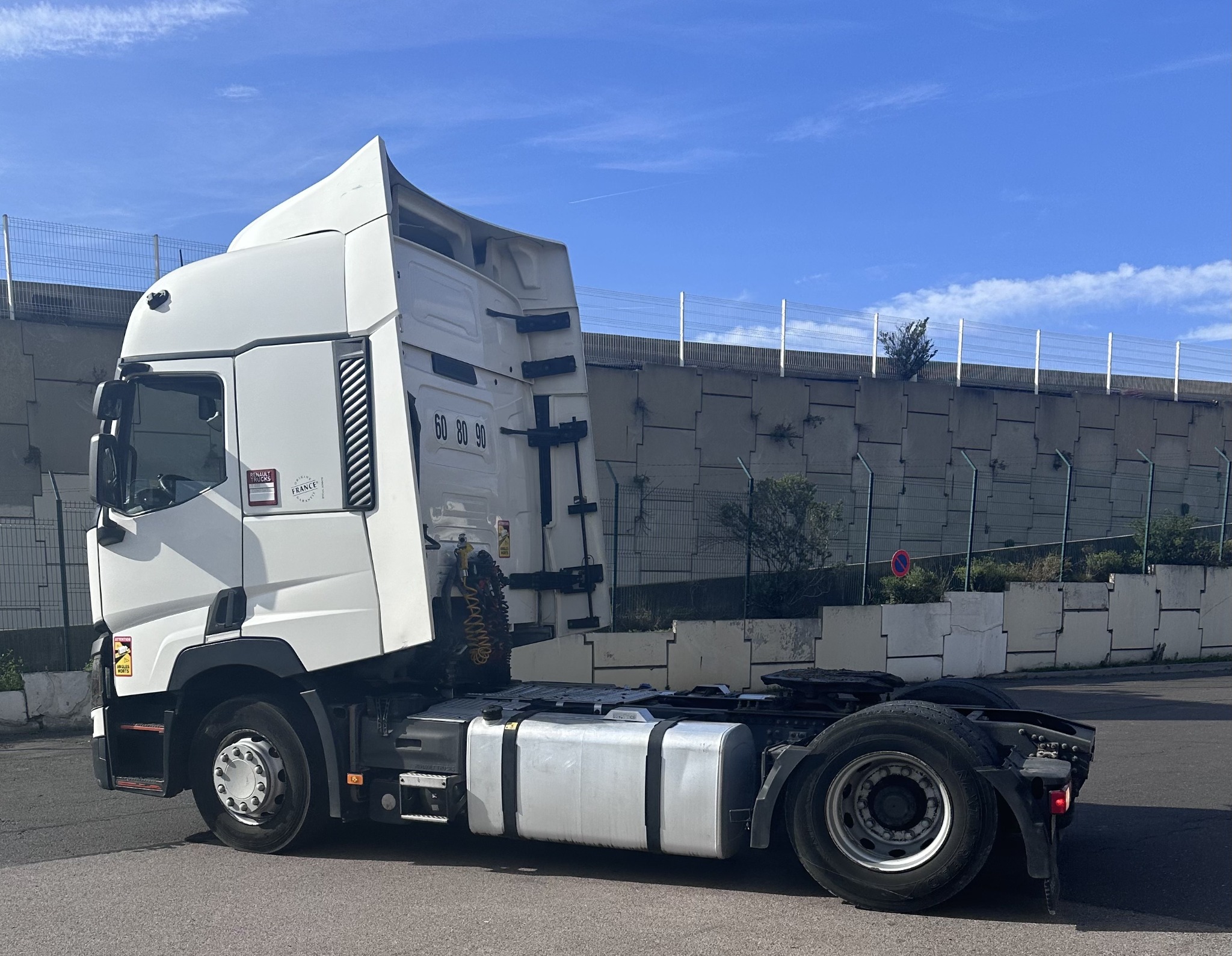 Tracteur routier Renault TRANSKER